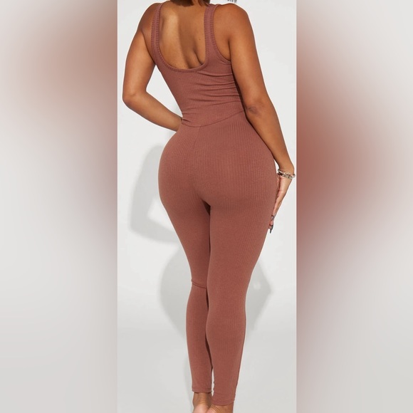Ribbed Jumpsuit -Mocha - Picture 2 of 2